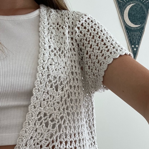 crochet pullover - Picture 3 of 4